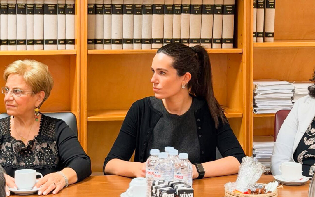 Κρατώντας ζωντανό το φως των εορτών δίπλα στους μικρούς ήρωες του ΑΧΕΠΑ