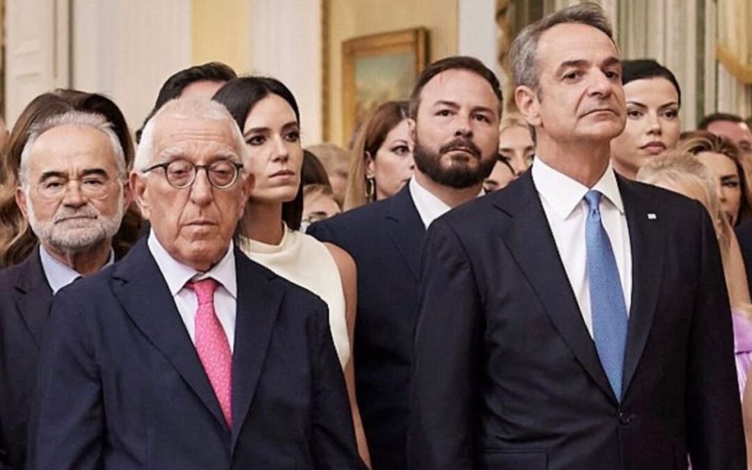 Παρουσία στη δεξίωση για την 52η επέτειο από την Αποκατάσταση της Δημοκρατίας
